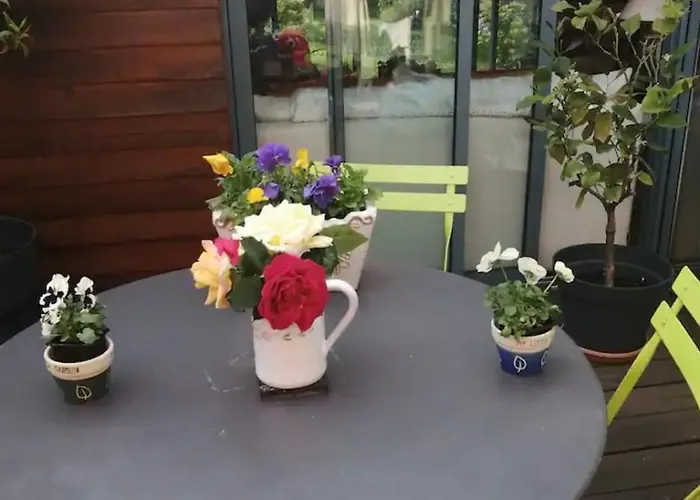 Bed & Breakfast Et Salle D'eau Privees Dans Maison De La Roche-sur-Yon